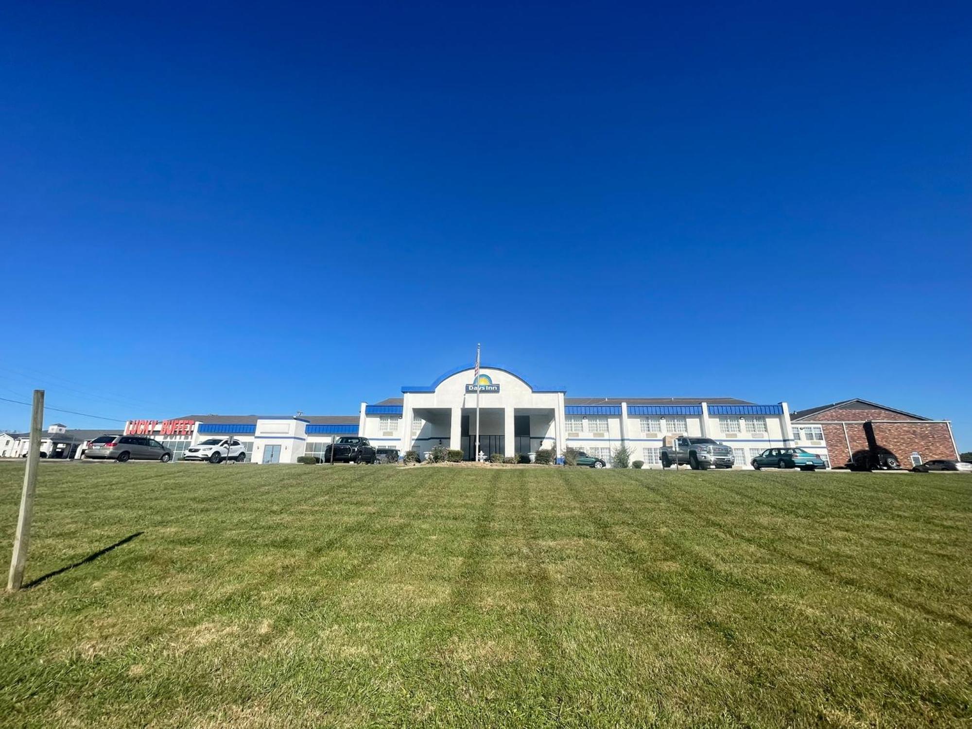 Days Inn By Wyndham Madisonville Ngoại thất bức ảnh